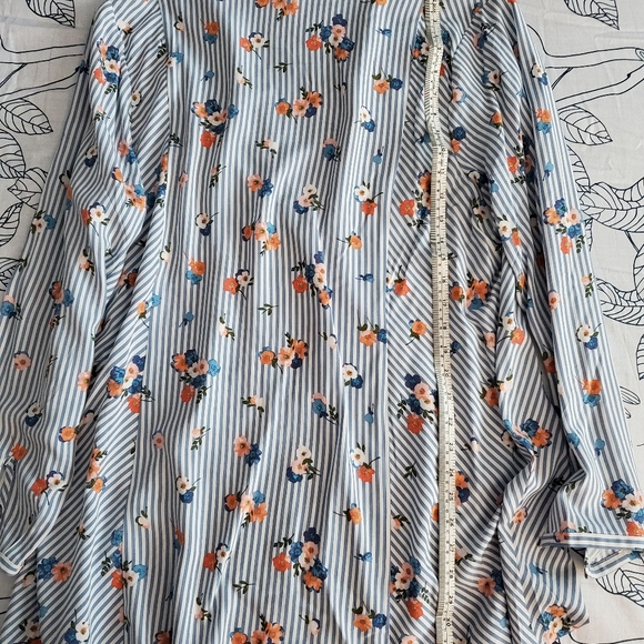 J. Jill blue and white blouse - Picture 3 of 3